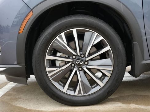 Certified 2026 INFINITI QX60 Luxe w/ Cargo Package AWD/4WD image 25