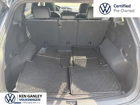 Used 2024 Volkswagen Tiguan SE R-Line AWD/4WD image 28