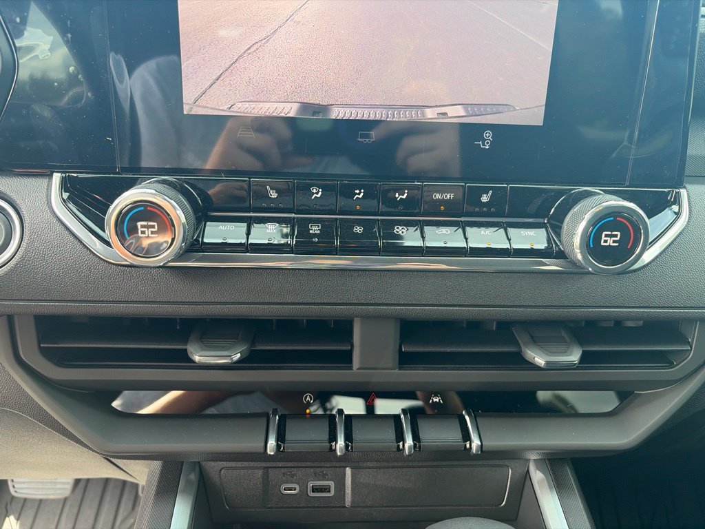 New 2026 Chevrolet Colorado Trail Boss AWD/4WD image 23