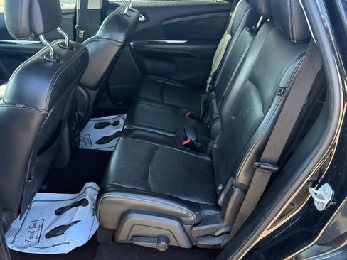 Used 2012 Dodge Journey R/T w/ Flexible Seating Group image 11