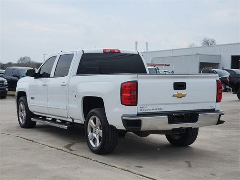 Used 2018 Chevrolet Silverado 1500 LT w/ Texas Edition image 7