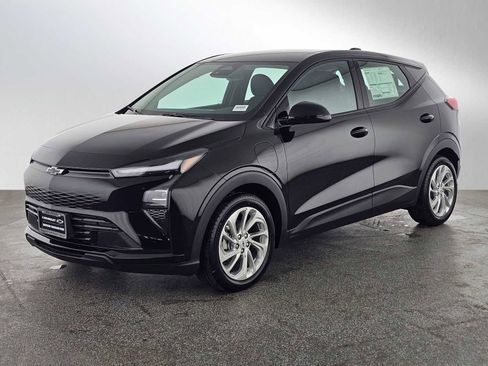 New 2027 Chevrolet Bolt LT FWD image 7