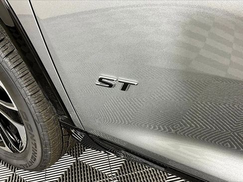 New 2026 Buick Enclave Sport Touring w/ Power Package image 10