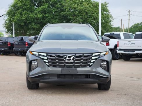 Used 2024 Hyundai Tucson SEL FWD image 2
