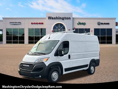 New 2025 RAM ProMaster 1500 w/ Convenience Group image 1