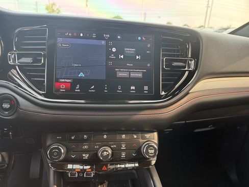 Used 2025 Dodge Durango R/T AWD/4WD image 22
