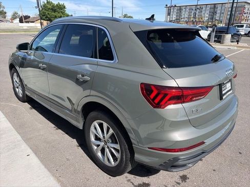 Used 2023 Audi Q3 2.0T Premium w/ Convenience Package AWD/4WD image 5