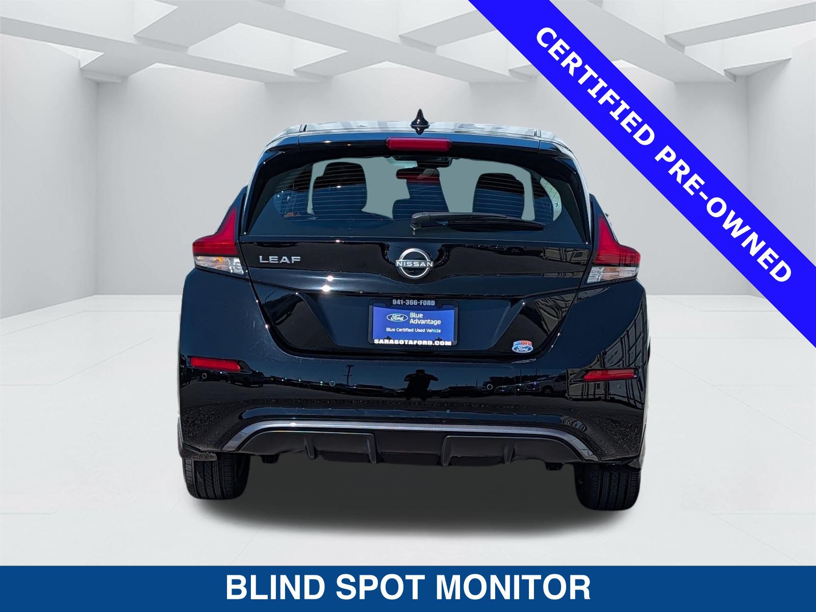Used 2025 Nissan Leaf S FWD image 6