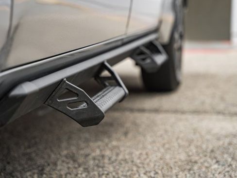 Used 2025 Toyota Tundra Limited image 19