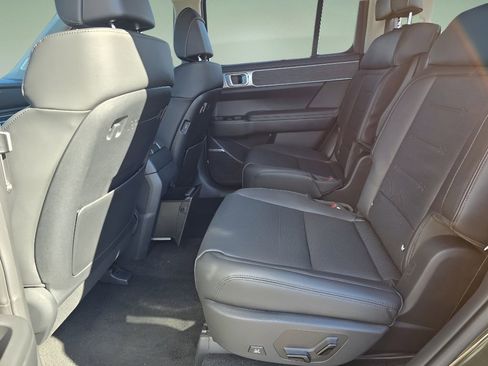 New 2026 Hyundai Santa Fe Limited image 13