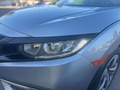 Used 2020 Honda Civic LX image 27