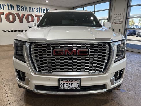 Used 2023 GMC Yukon Denali AWD/4WD image 5