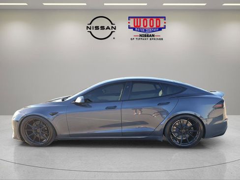 Used 2022 Tesla Model S Plaid image 5