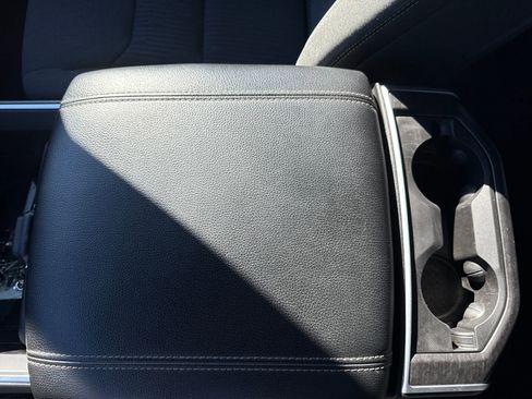 Used 2022 RAM 1500 Big Horn image 24