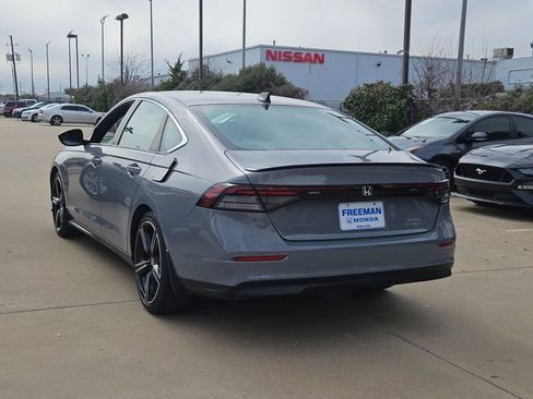 Used 2024 Honda Accord Sport image 7