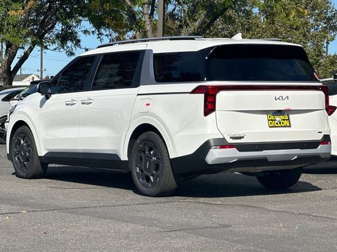New 2026 Kia Carnival EX FWD image 6
