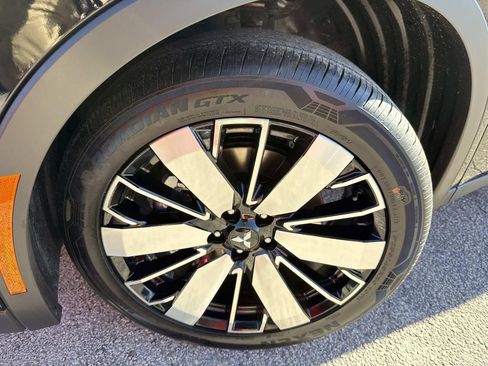 New 2026 Mitsubishi Outlander SE AWD/4WD image 10