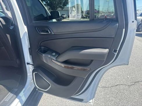 Used 2018 Chevrolet Tahoe LT AWD/4WD image 8