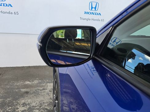 Used 2018 Honda HR-V EX image 52