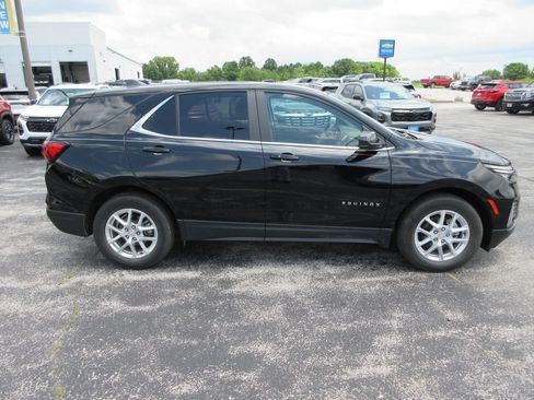 Used 2024 Chevrolet Equinox LT FWD image 6