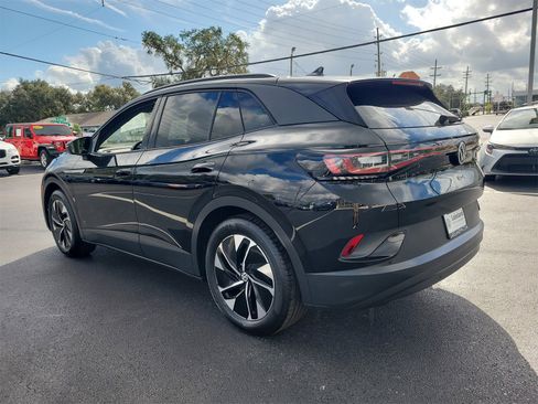 Used 2022 Volkswagen ID.4 Pro S image 8