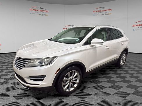 Used 2015 Lincoln MKC FWD w/ Equipment Group 101A Select image 3