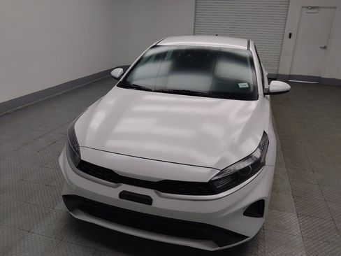 Used 2022 Kia Forte LXS FWD image 15