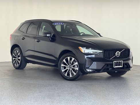 Used 2024 Volvo XC60 B5 Plus AWD/4WD image 38