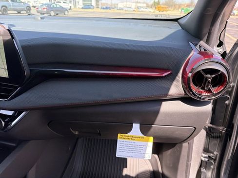 New 2026 Chevrolet Equinox RS image 32