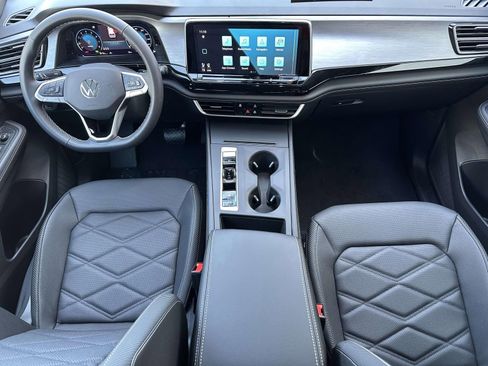 New 2026 Volkswagen Atlas Cross Sport SE AWD/4WD image 11
