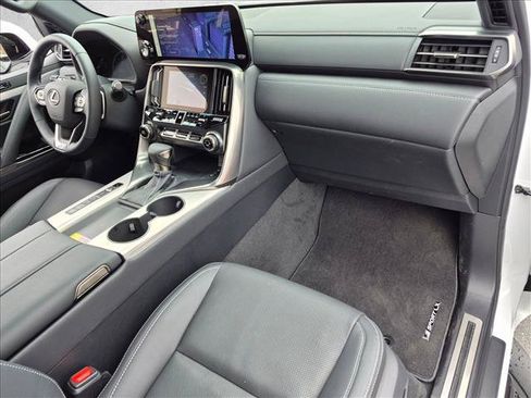 Used 2026 Lexus LX 600 F Sport AWD/4WD image 21