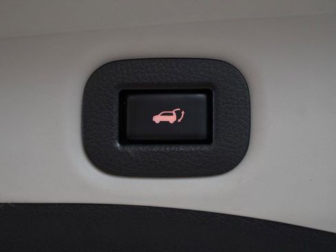 Used 2015 Nissan Rogue SL image 10