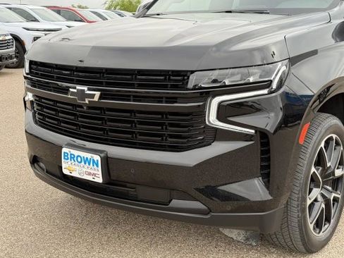Used 2023 Chevrolet Suburban RST w/ Luxury Package image 14