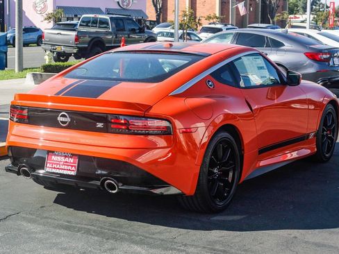 New 2024 Nissan Z Performance w/ Heritage Edition image 7