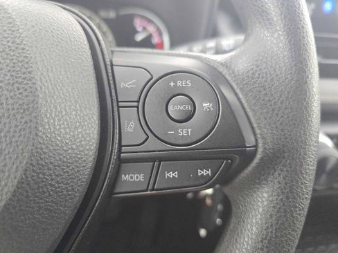 Certified 2025 Toyota RAV4 LE image 29