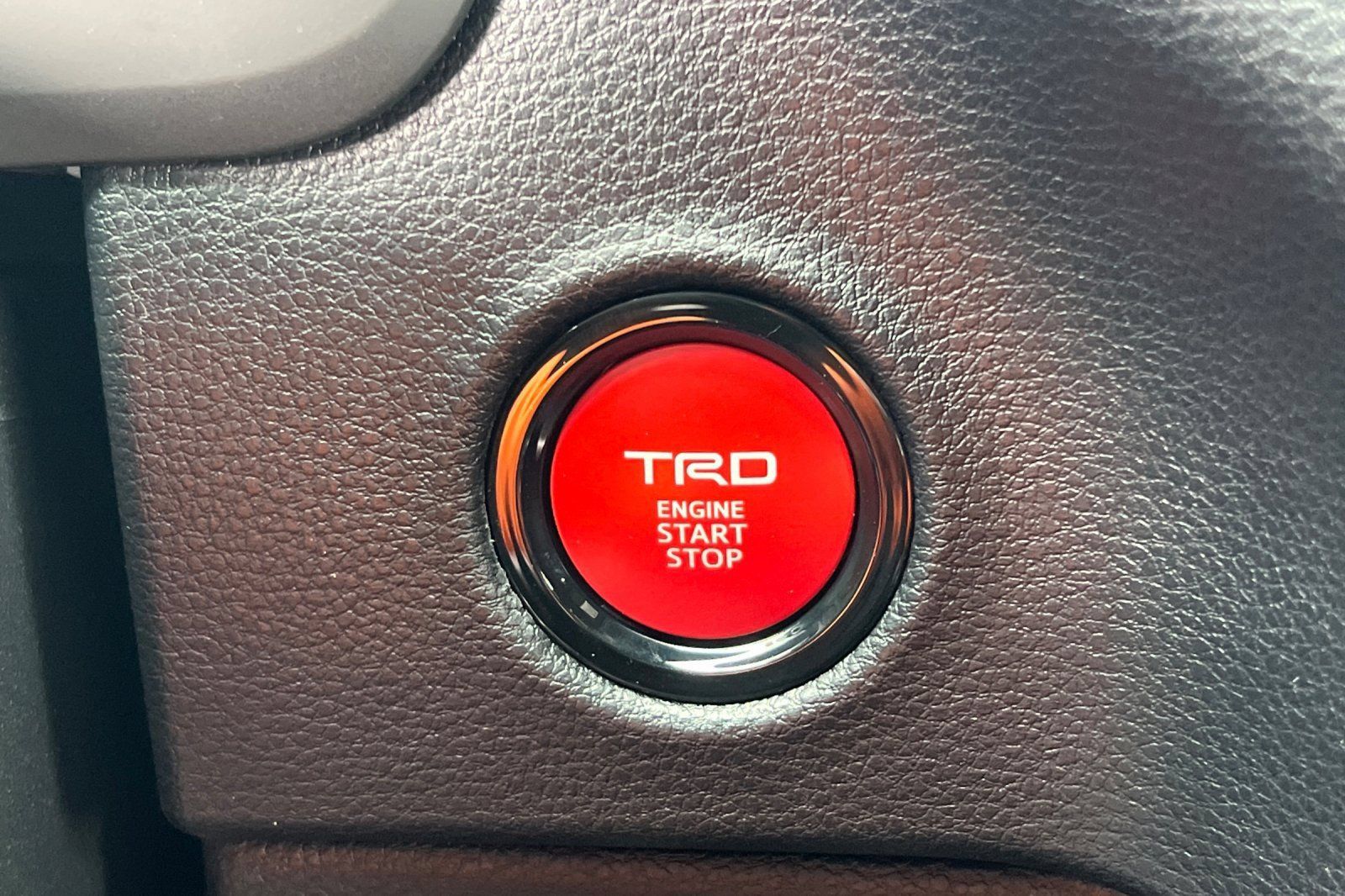 New 2026 Toyota Tundra SR5 w/ TRD Off-Road Package AWD/4WD image 18