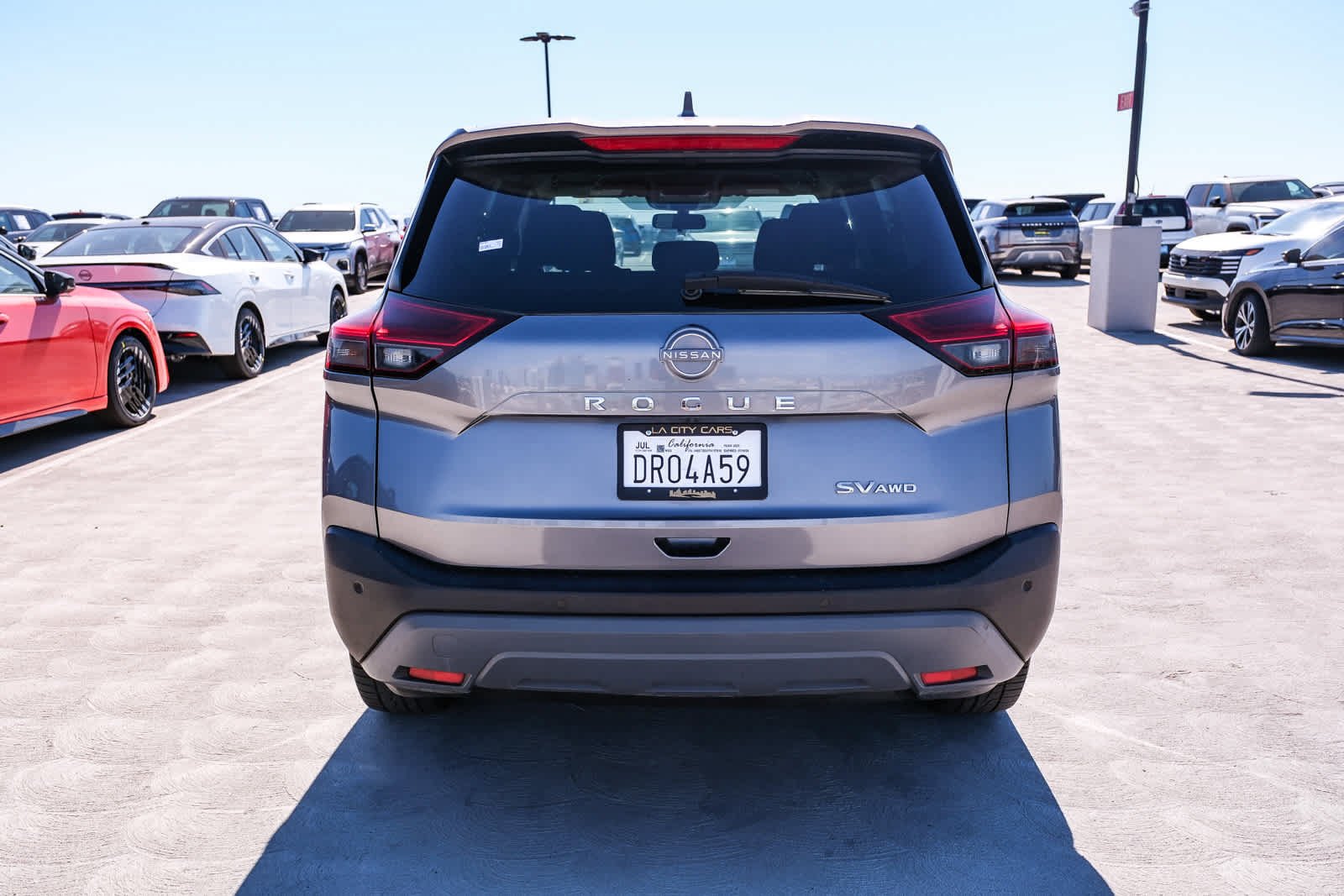 Used 2023 Nissan Rogue SV AWD/4WD image 5