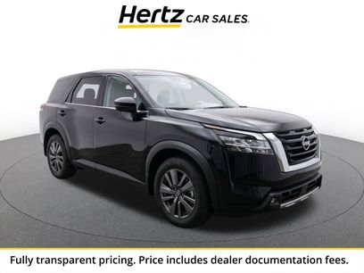 Used 2025 Nissan Pathfinder SV