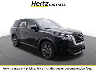 Used 2025 Nissan Pathfinder SV FWD video 1