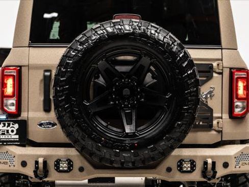 Used 2026 Ford Bronco 4-Door image 9