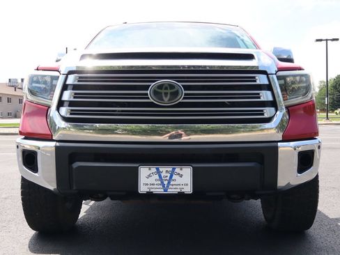 Used 2018 Toyota Tundra Limited w/ Limited Premium Package AWD/4WD image 13