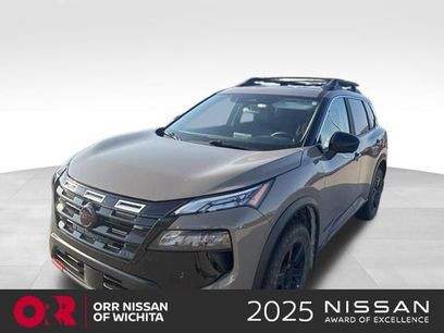Used 2025 Nissan Rogue SV