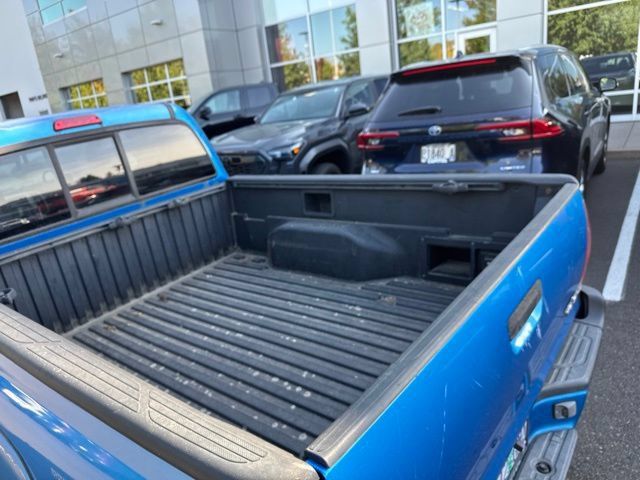 Used 2005 Toyota Tacoma 4x4 Access Cab image 4