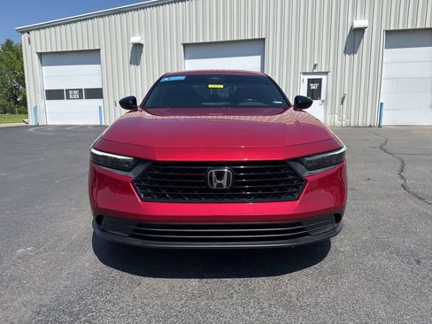 Used 2023 Honda Accord Sport image 2