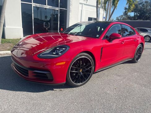 Used 2020 Porsche Panamera 4S image 12