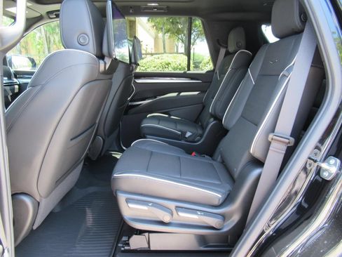 New 2026 Cadillac Escalade Sport w/ Touring Package AWD/4WD image 34