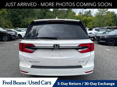 Used 2024 Honda Odyssey Elite image 7