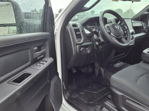 New 2025 RAM 4500 Tradesman image 33