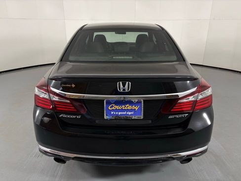 Used 2016 Honda Accord Sport image 7