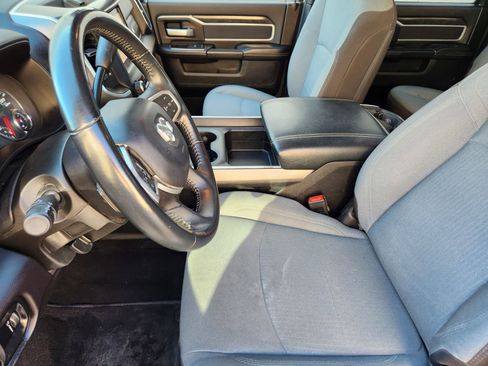 Used 2024 RAM 2500 Big Horn w/ Off Road Package image 12